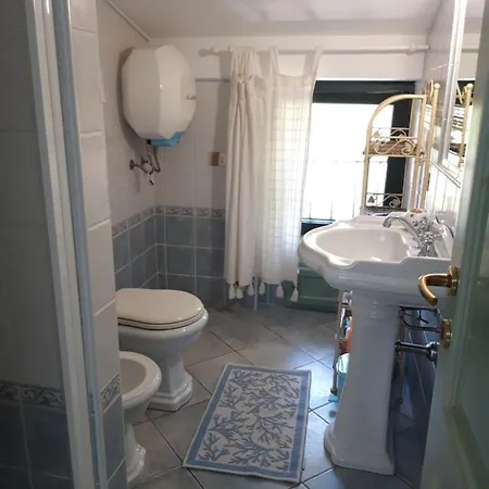 Apartment Con Terrazza Vista Mare